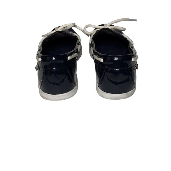 Cole Haan Womens Size 6B Navy Patent Leather Nantucket Camp Moc With White Trim - Picture 3 of 10